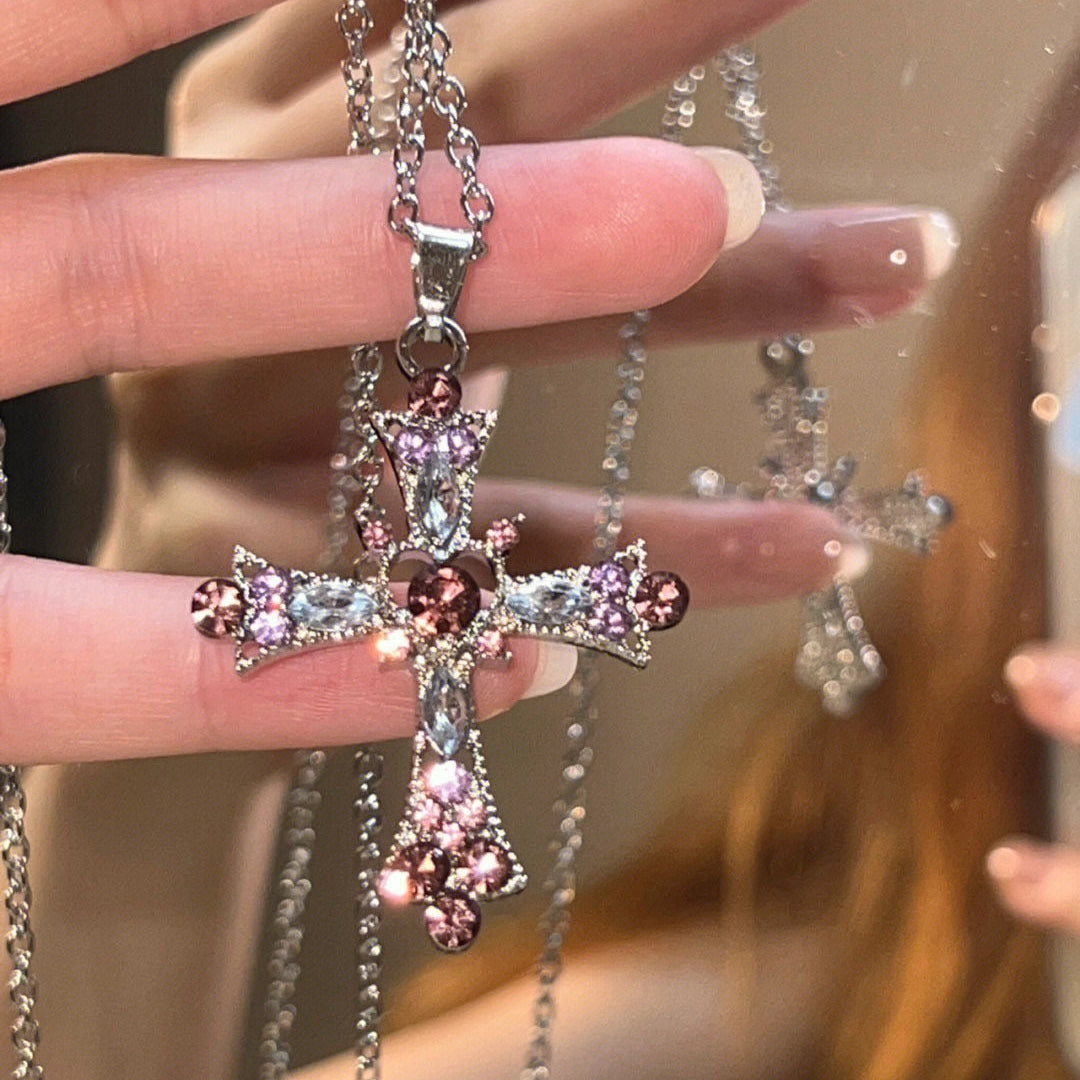 Wholesale Sweet and cool style hot girl cross diamond gothic style clavicle necklace