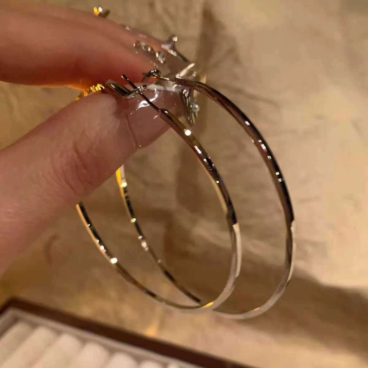 Wholesale Sweet and cool style hot girl plain hoop earrings