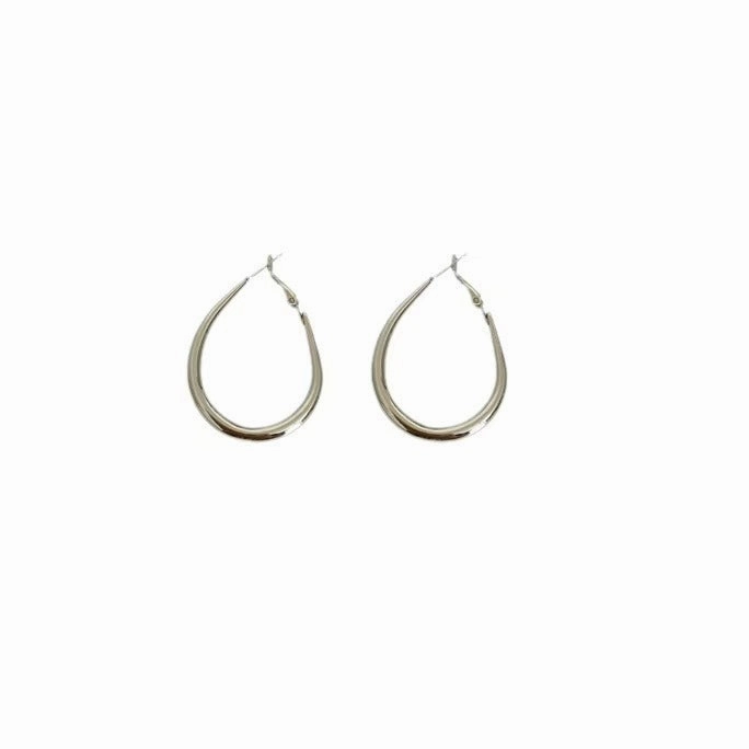 Wholesale Sweet and cool style hot girl plain hoop earrings