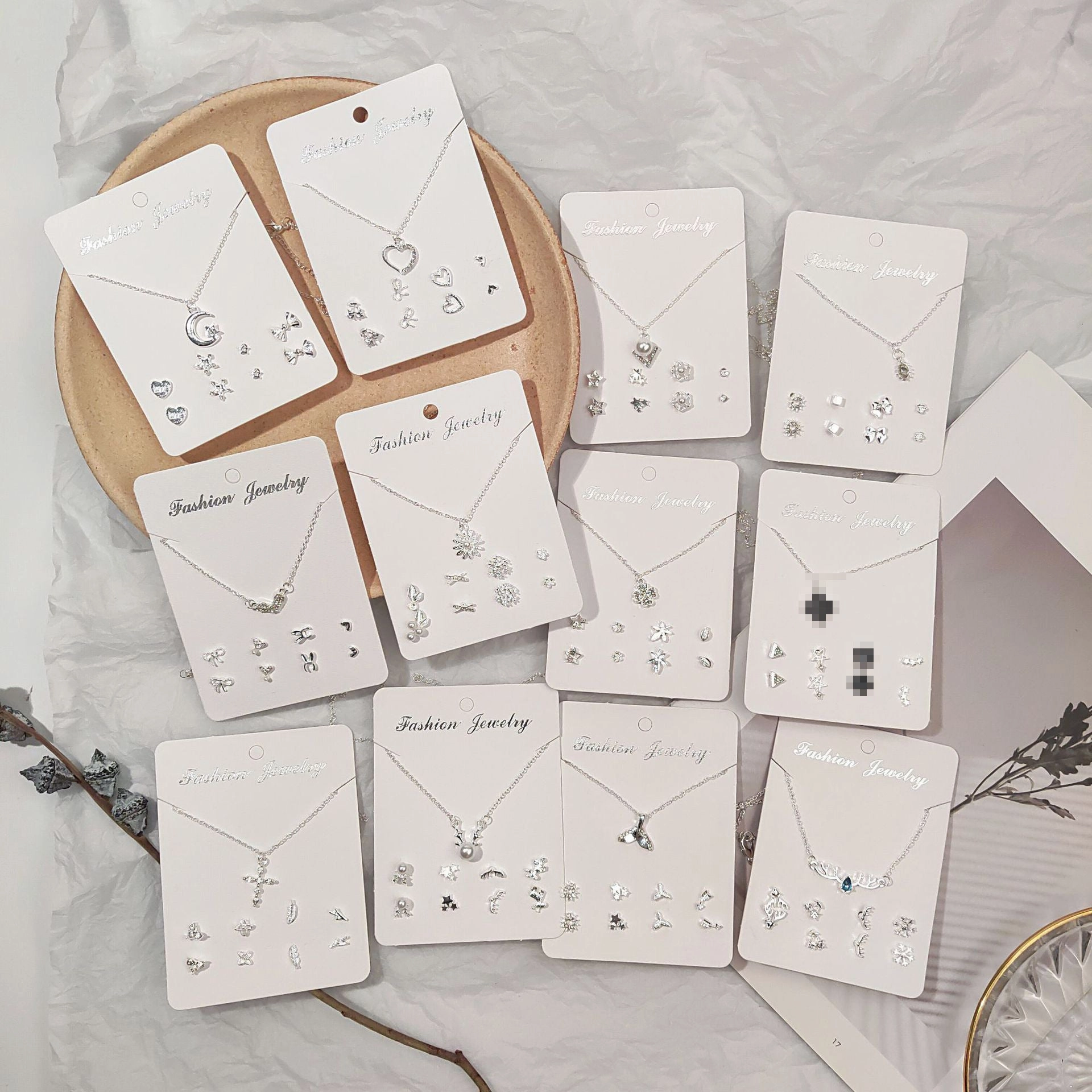 Wholesale Sweet Clavicle Chain Necklace Earrings Set
