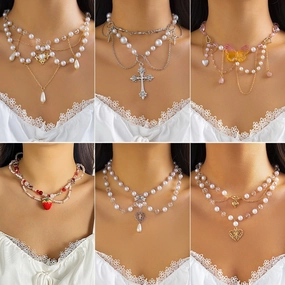 Wholesale Sweet Strawberry Butterfly Imitation Pearl Tassel Necklace