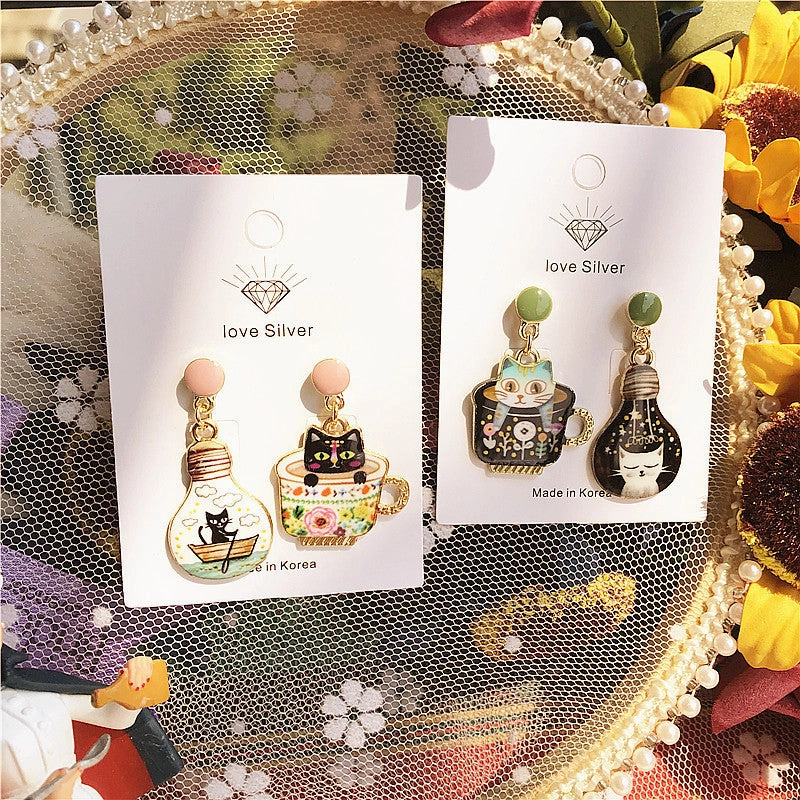 Wholesale The New Cat Slave Series Has Cat Happiness Cute Teacup Bulb Cat Earrings