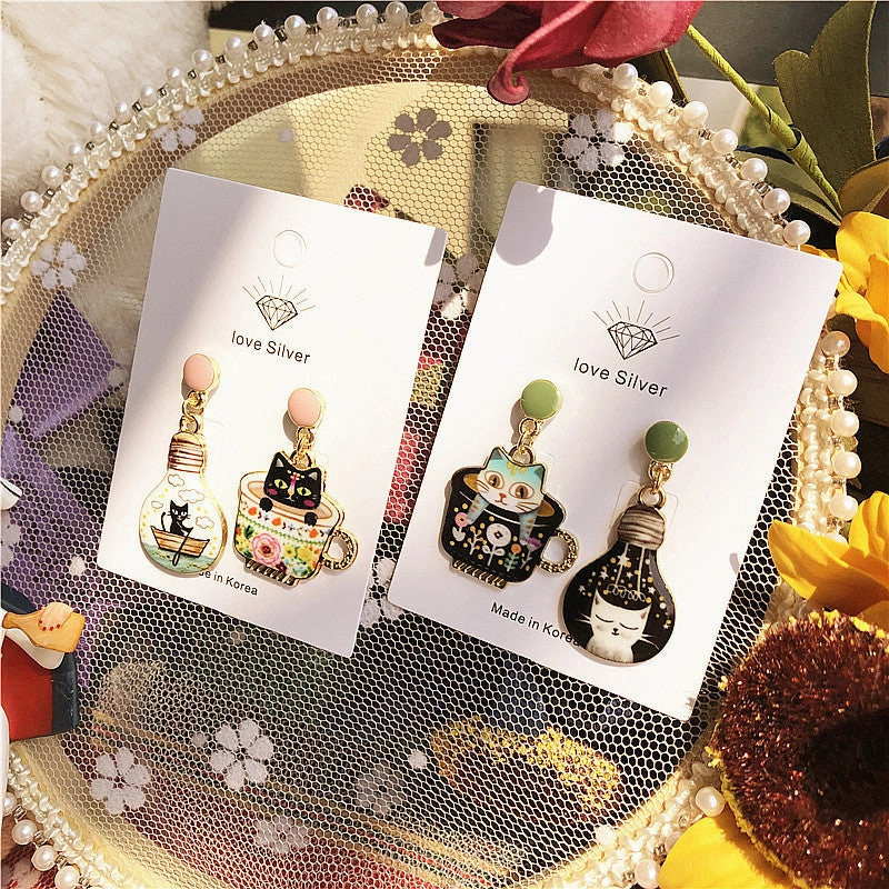 Wholesale The New Cat Slave Series Has Cat Happiness Cute Teacup Bulb Cat Earrings