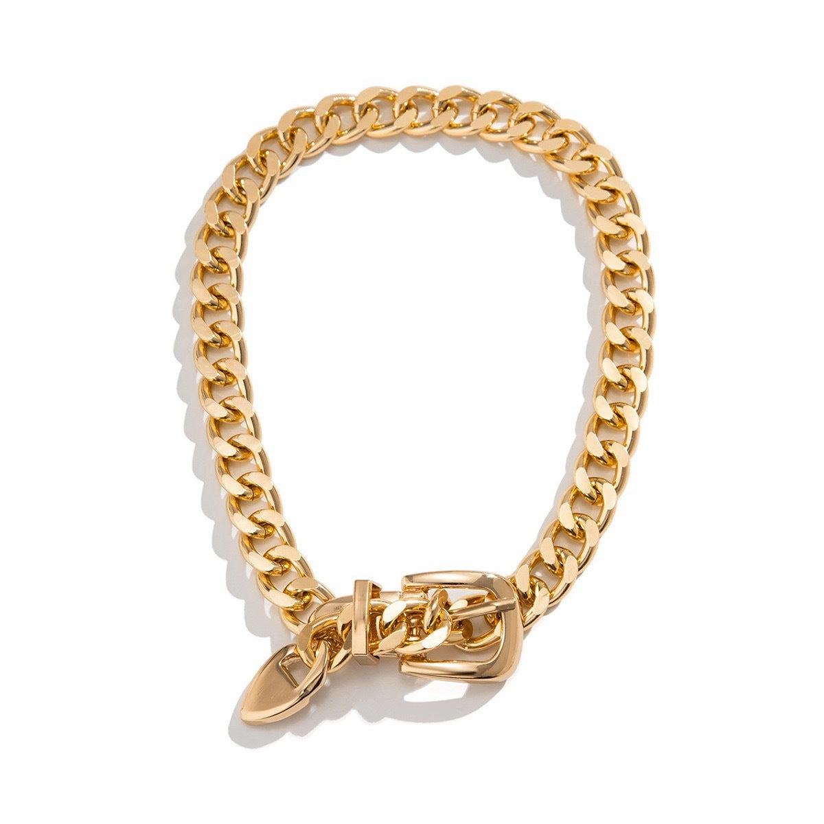 Wholesale Thick Chain Buckle Clavicle Necklace