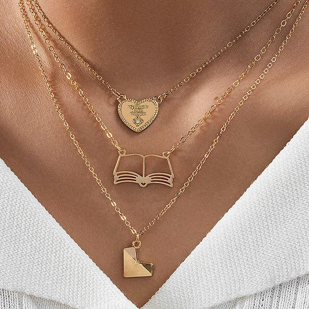 Wholesale three-dimensional heart pendant literary temperament ladies necklace suit