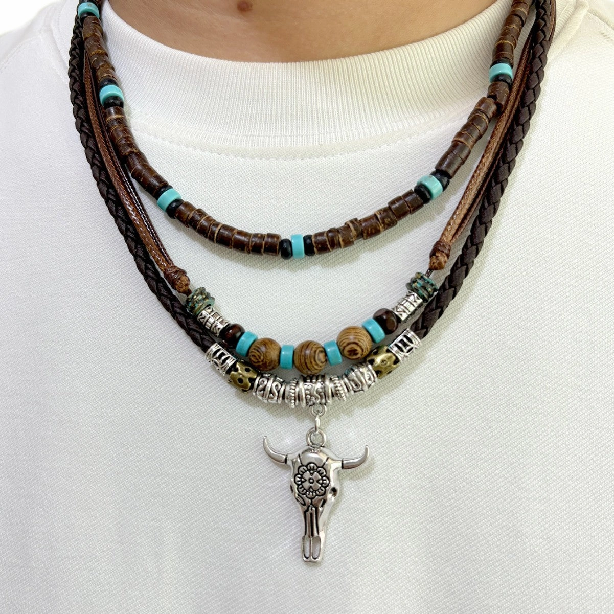 Wholesale Three-layer Western style bull head coconut shell turquoise necklace