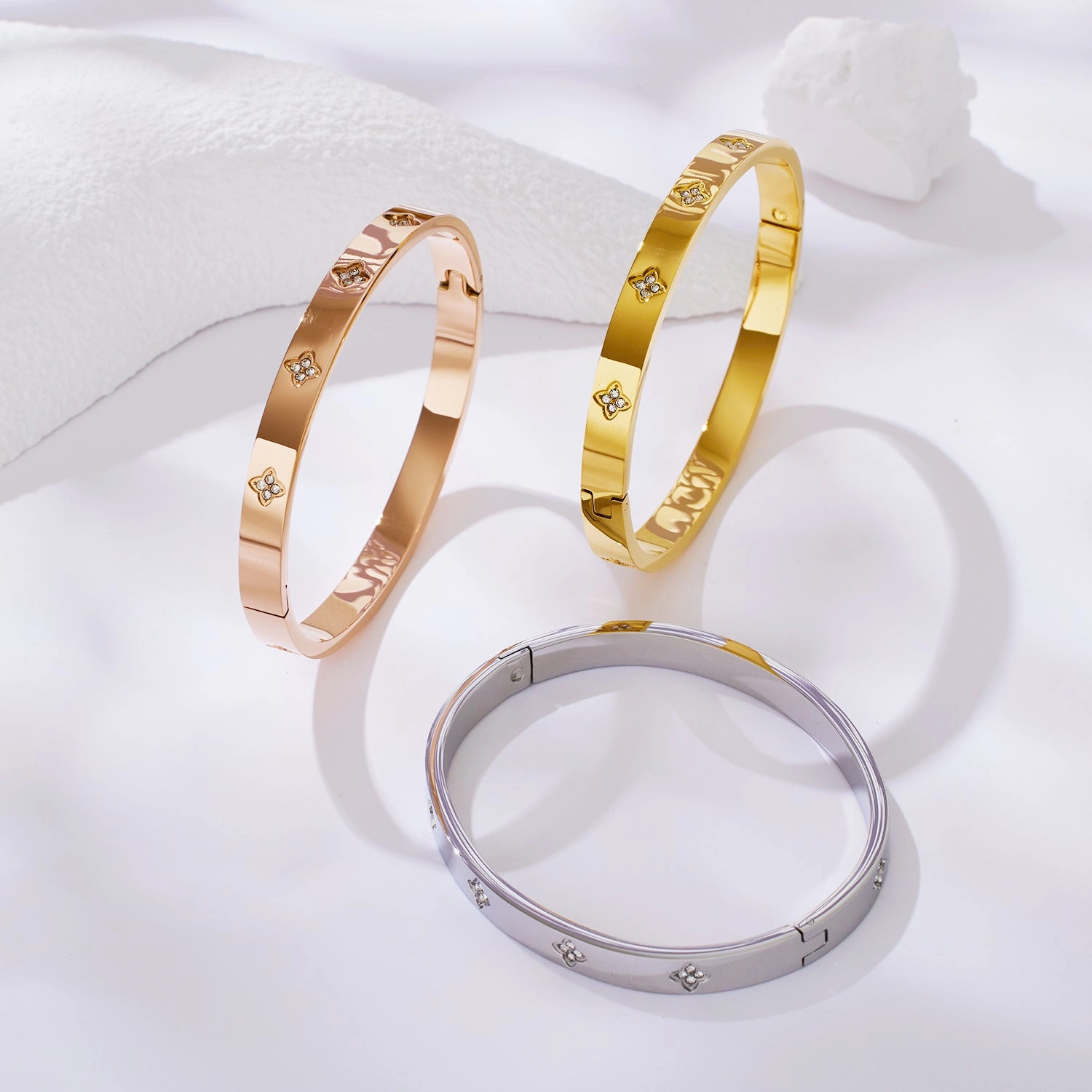 Wholesale Titanium Steel Electroplated 18K Gold Rose Gold Zircon Bracelet