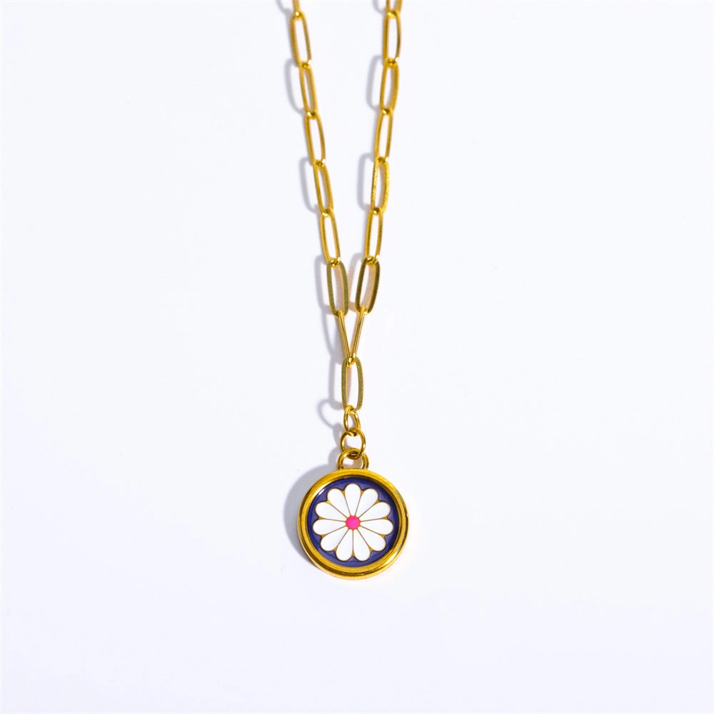 Wholesale Titanium Steel Small Daisy Round Coin Necklace