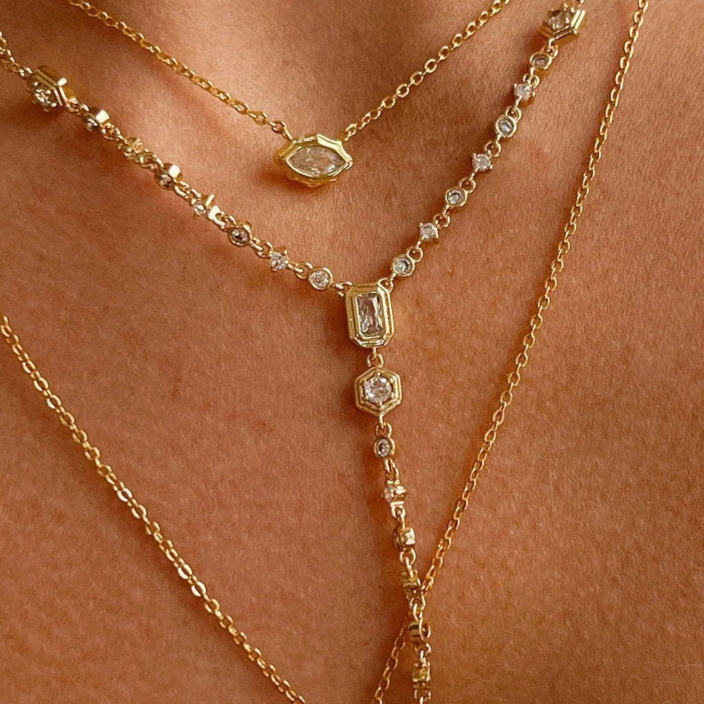 Wholesale Titanium Steel Zircon Oval Necklace