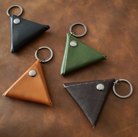 Wholesale Triangle Zero Wallet Cowhide Key Buckle
