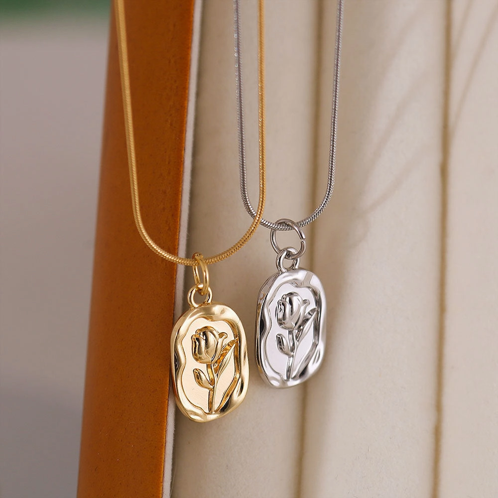 Wholesale Tulip necklace titanium steel 18k gold plated rose pendant
