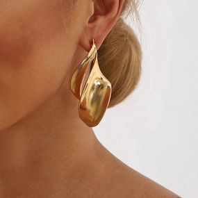 Wholesale Twisted Leaf Irregular Earrings