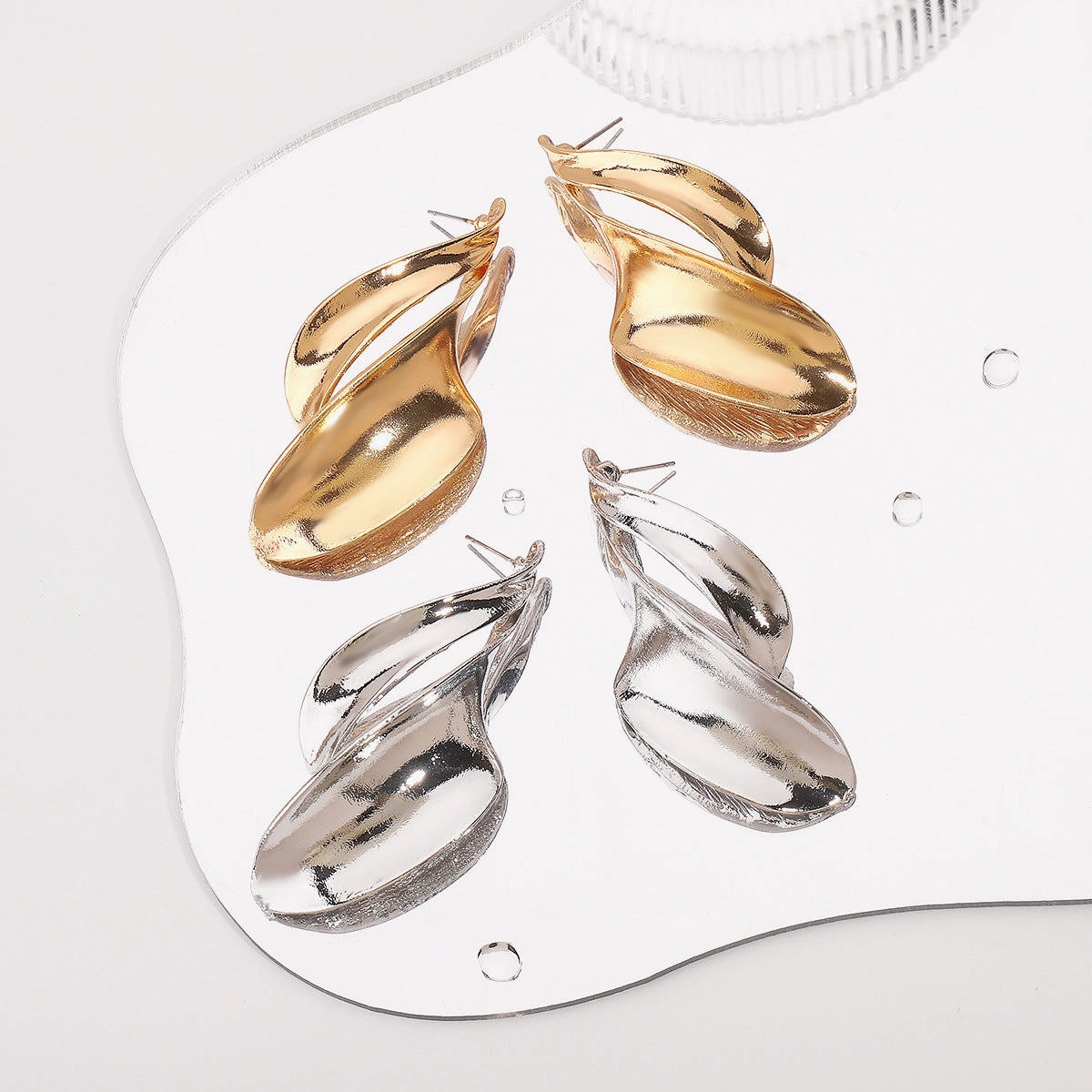 Wholesale Twisted Leaf Irregular Earrings