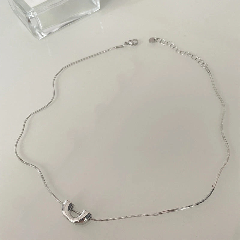 Wholesale U-shaped pendant titanium steel non-fading clavicle chain