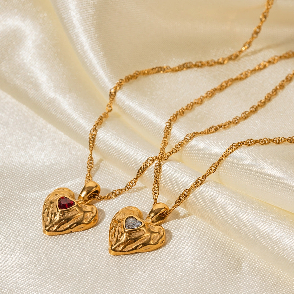 Wholesale Valentine's Day 18k Gold Stainless Steel Heart Hammered Zircon Necklace