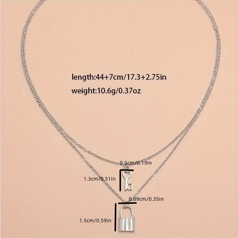 Wholesale Valentine's Day Necklace Lock with Key Women's Necklace Simple Commuter Classic with Card Greetings