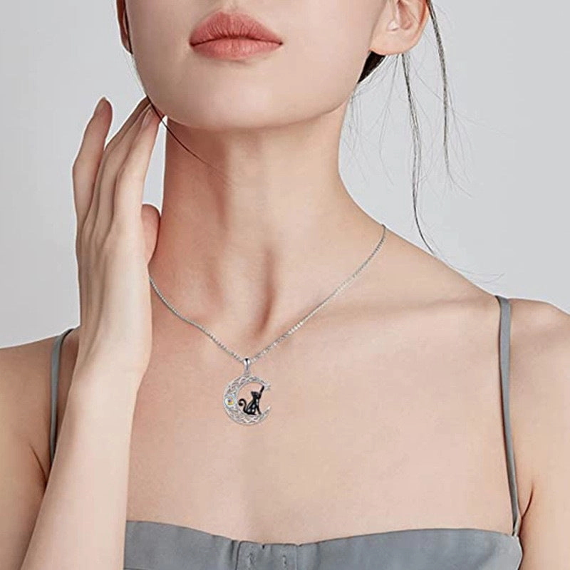 Wholesale Versatile Cat Light Luxury Moonstone High-end Necklace