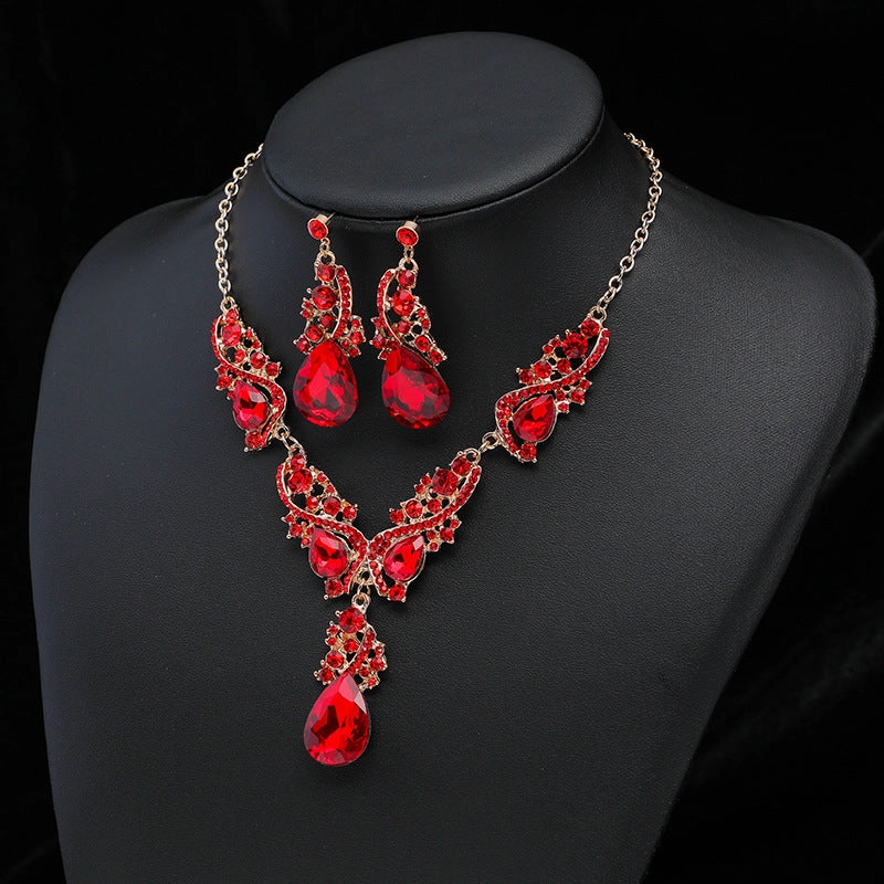 Wholesale Vintage Alloy Electroplating Jewelry Exaggerated Earrings Necklace