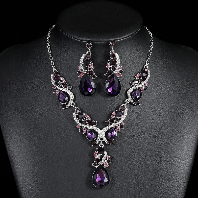 Wholesale Vintage Alloy Electroplating Jewelry Exaggerated Earrings Necklace
