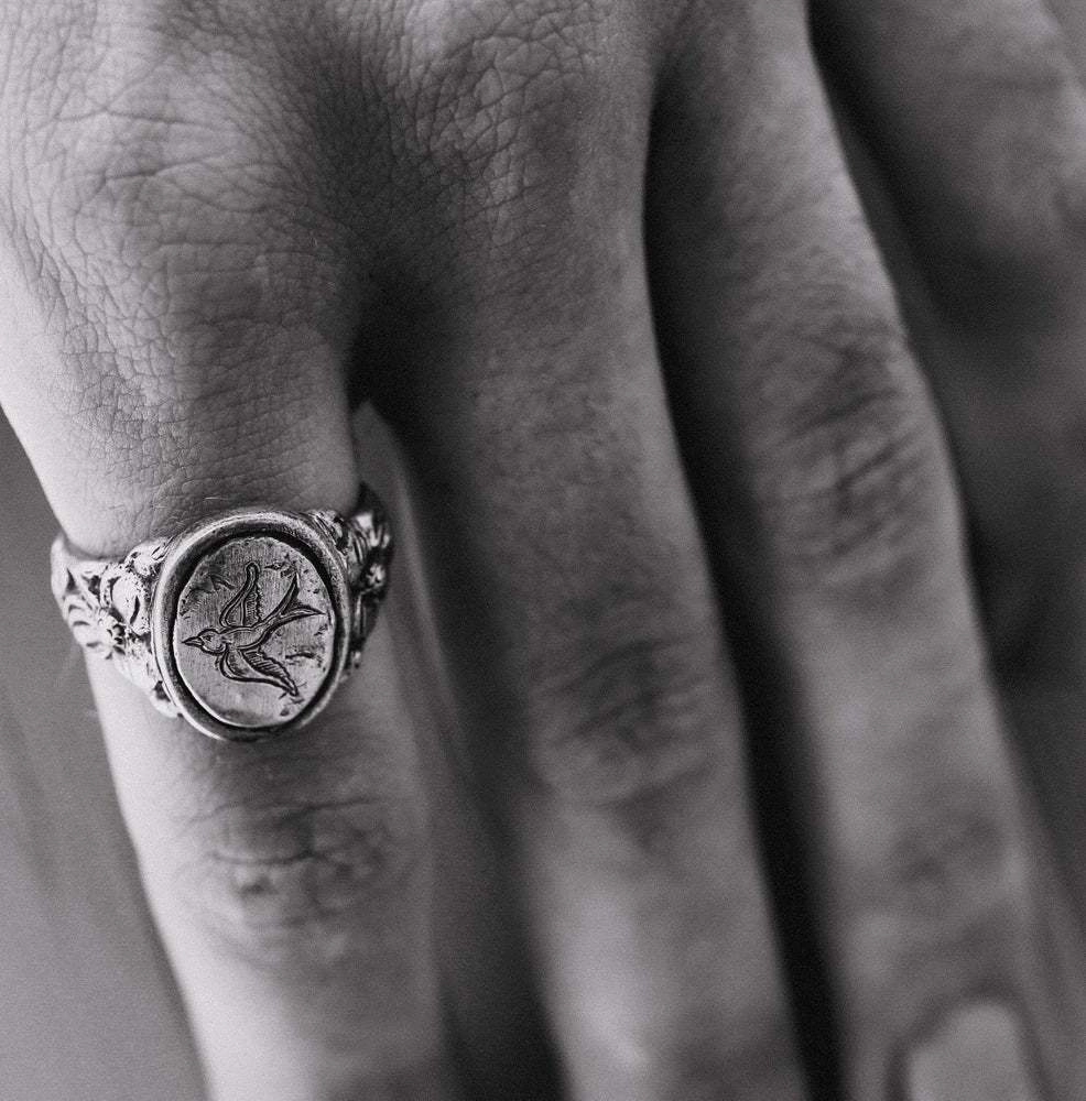 Wholesale Vintage Baroque Pattern Ring