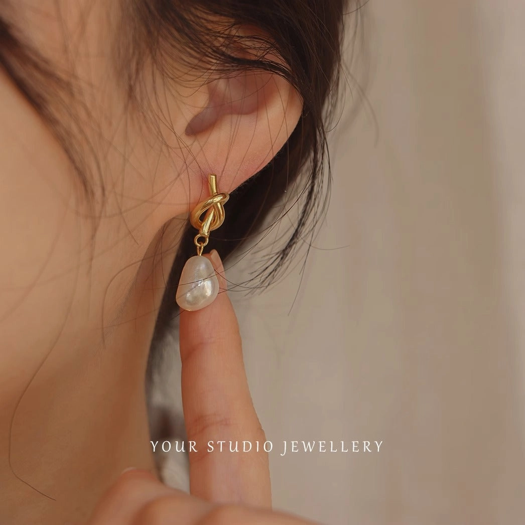 Wholesale Vintage Baroque Pearl Earrings