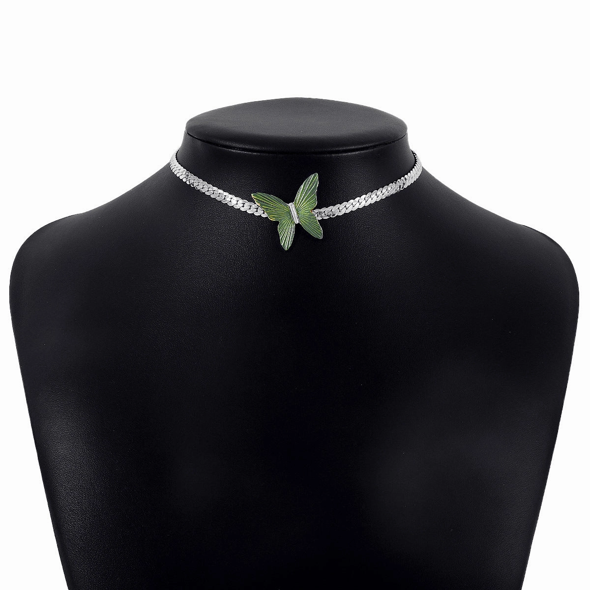 Wholesale Vintage Butterfly Alloy Necklace Clavicle Chain