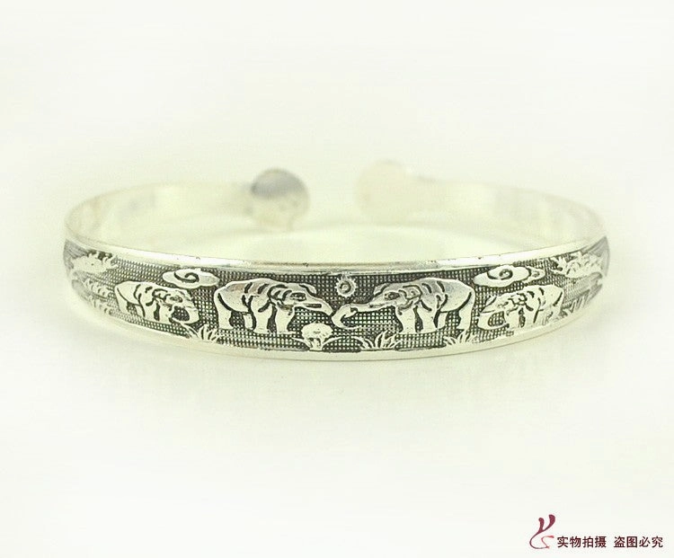 Wholesale Vintage Carved Opening Ethnic Style Bracelets