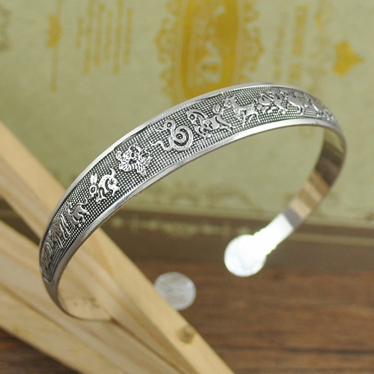 Wholesale Vintage Carved Opening Ethnic Style Bracelets