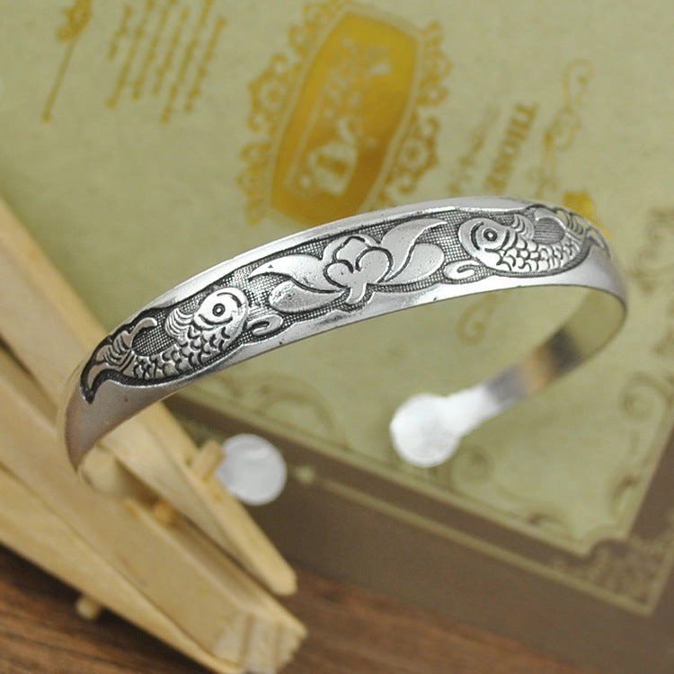 Wholesale Vintage Carved Opening Ethnic Style Bracelets