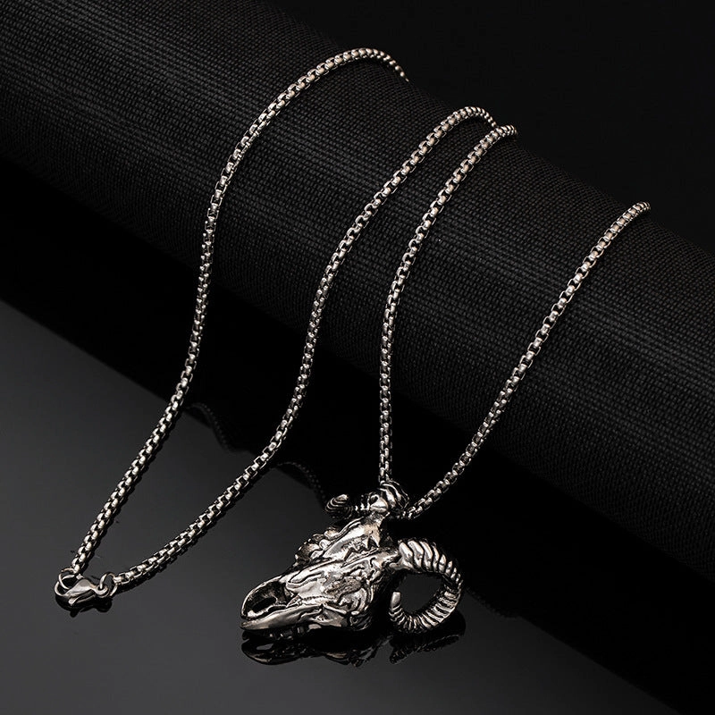 Wholesale Vintage dark skull necklace crow sheep head gothic hip hop punk rock