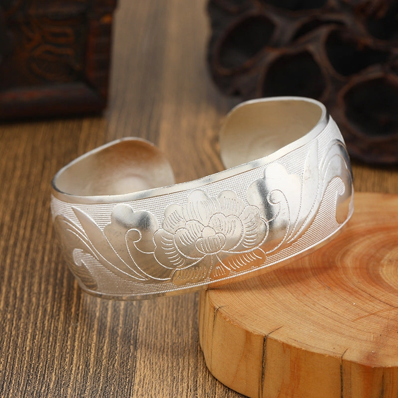 Wholesale Vintage Ethnic Style Miao Silver Bracelet