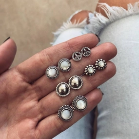 Wholesale Vintage Fashion Simple Alloy Pearl Color Floral Earrings Set