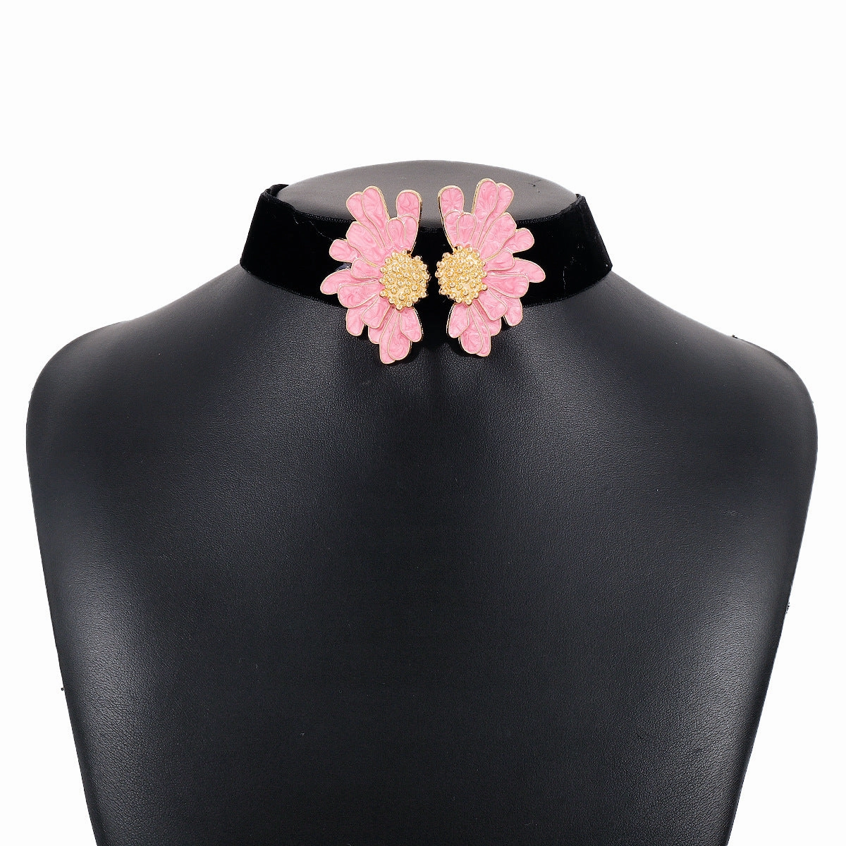 Wholesale Vintage Flower Flocking Oil Drop Clavicle Necklace