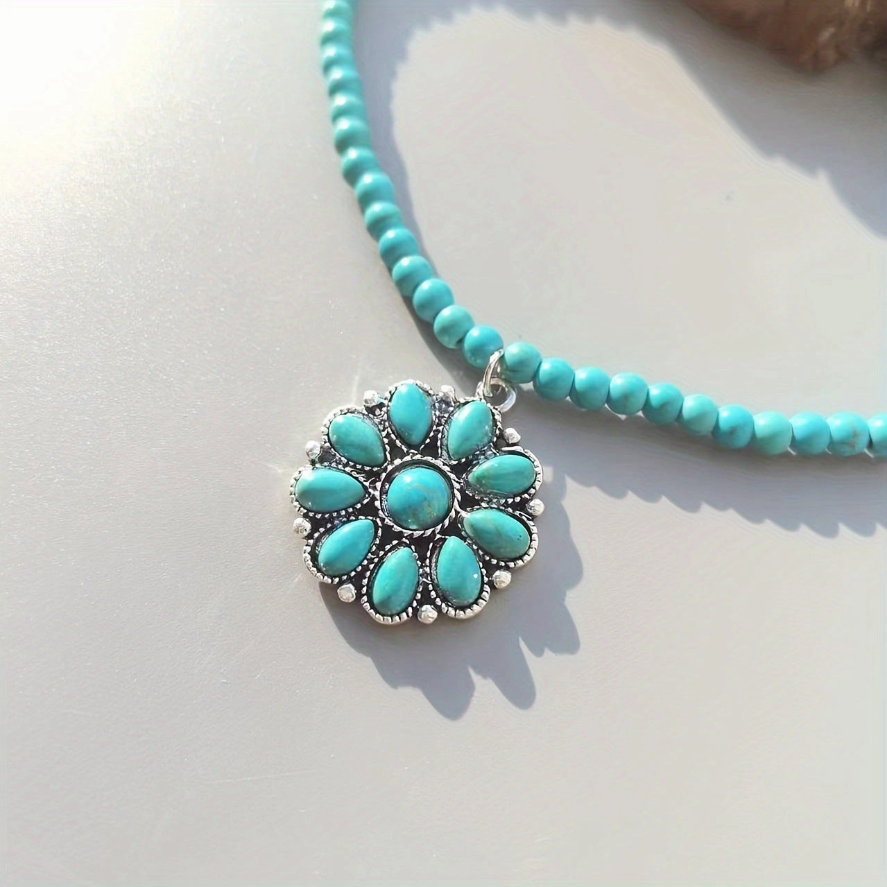 Wholesale Vintage Flower Western Style Exaggerated Turquoise Necklace
