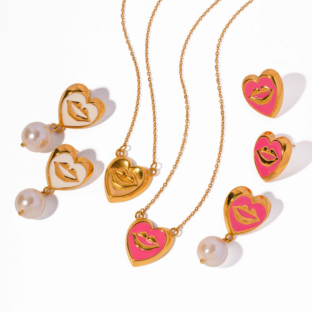 Wholesale Vintage Geometric Metal Lip Pattern Necklace and Earrings Set