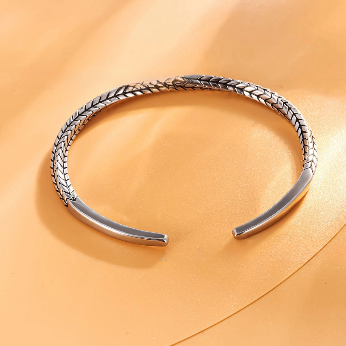 Wholesale Vintage Handmade Mbius Strip Men's Bracelet