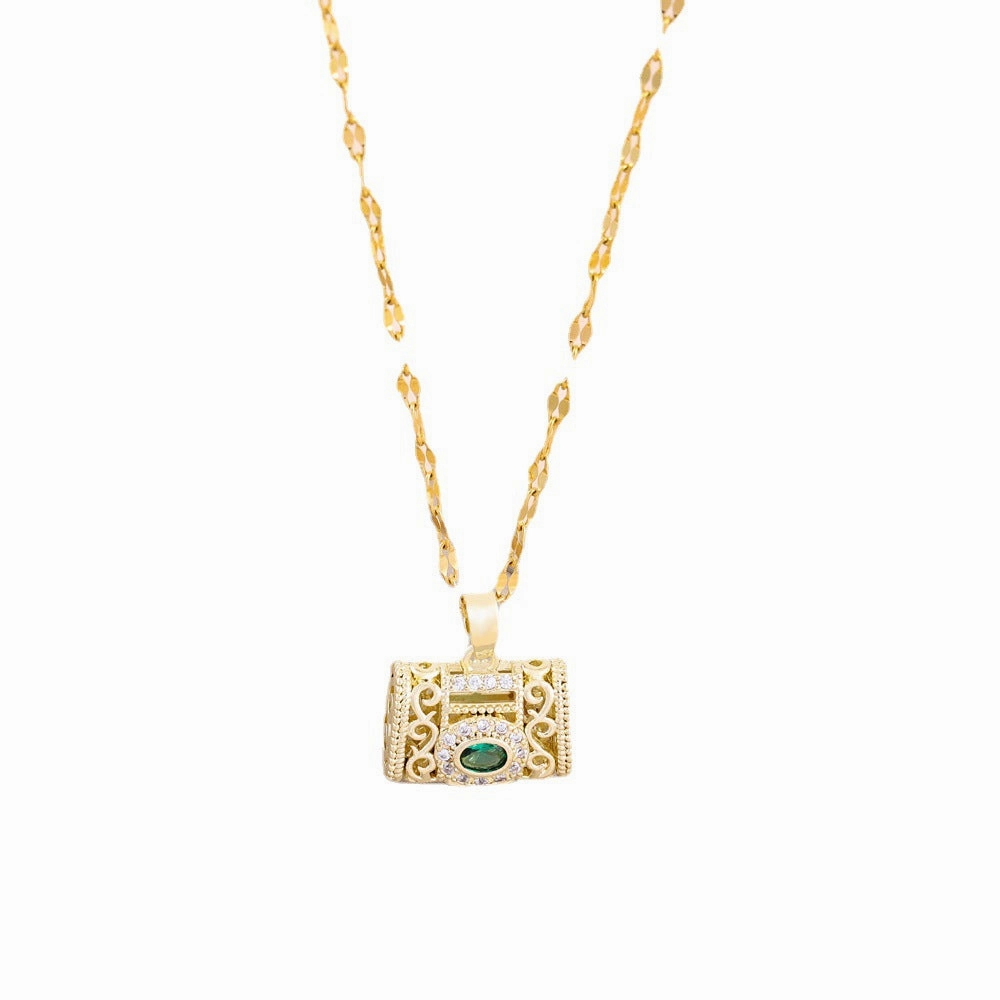 Wholesale Vintage Hollow Safety Lock Titanium Steel Necklaces