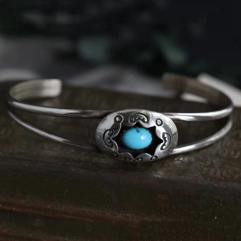 Wholesale Vintage Pattern Turquoise Open Metal Bracelets