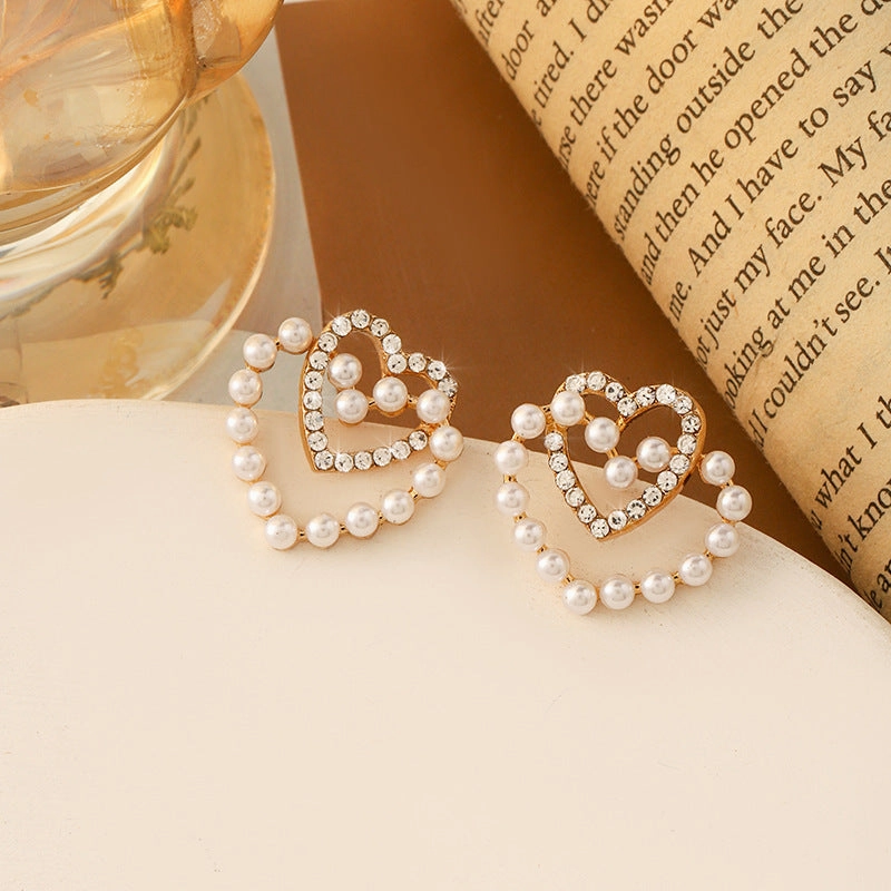 Wholesale Vintage Pearl Heart Earrings