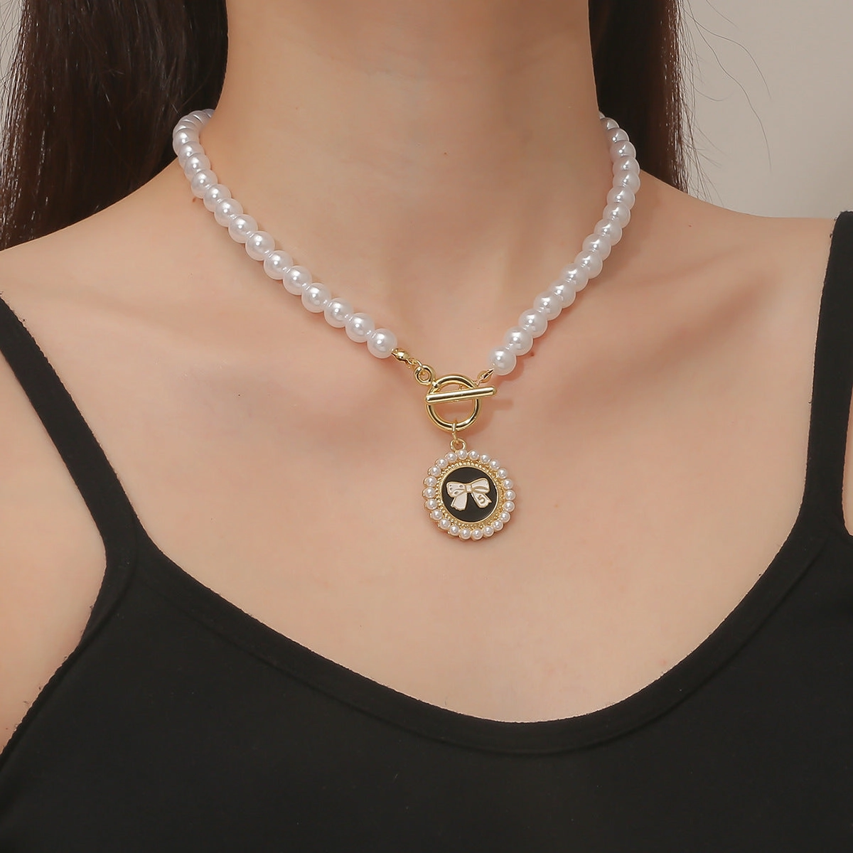 Wholesale Vintage Rose Pendant French Necklace