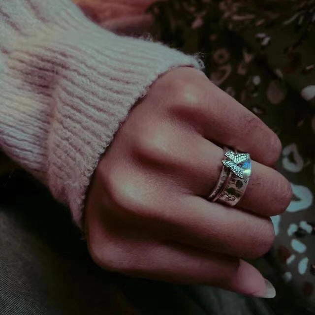 Wholesale Vintage Rotatable Butterfly Alloy Rings