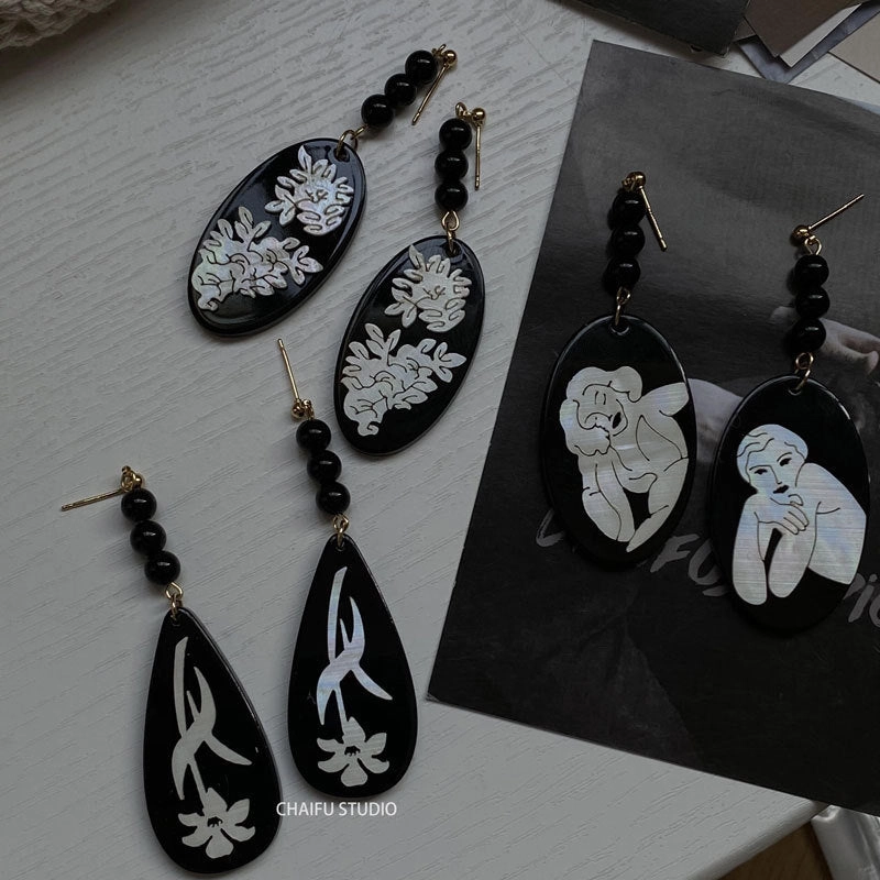 Wholesale Vintage Seashell Figure Acrylic Earrings