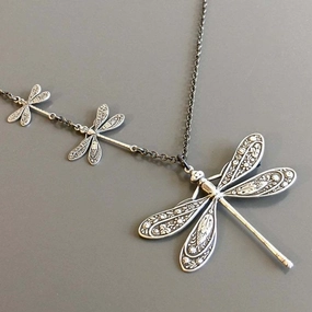 Wholesale Vintage Splicing Dragonfly Pendant Necklace