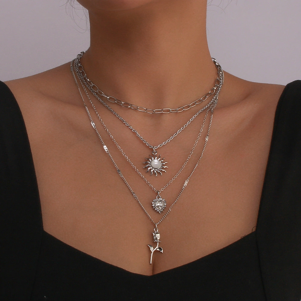 Wholesale Vintage Sun Heart Diamond Flower Necklace