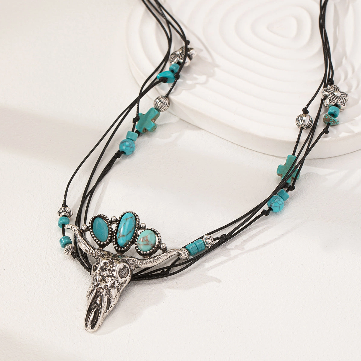 Wholesale Vintage Western Turquoise Bull Head Necklace
