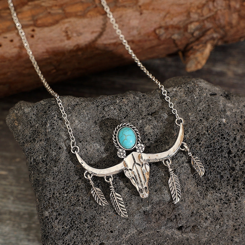 Wholesale Vintage Western Turquoise Bull Head Pendant Necklace