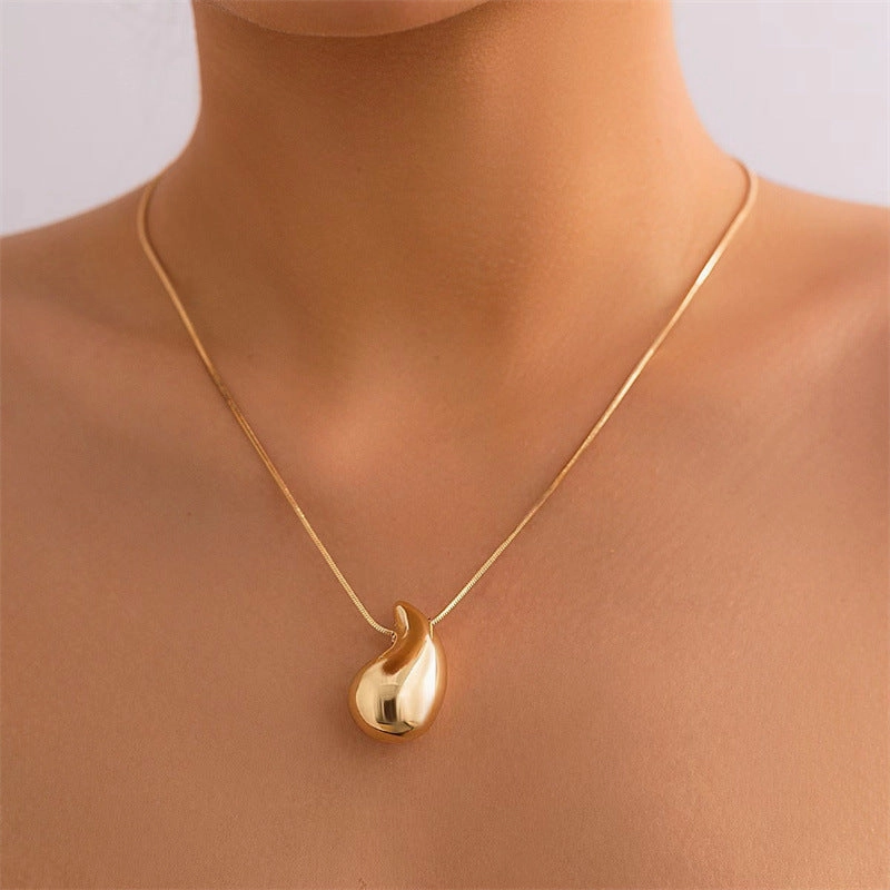 Wholesale Water drop necklace for women, simple and versatile, niche design, clavicle necklace
