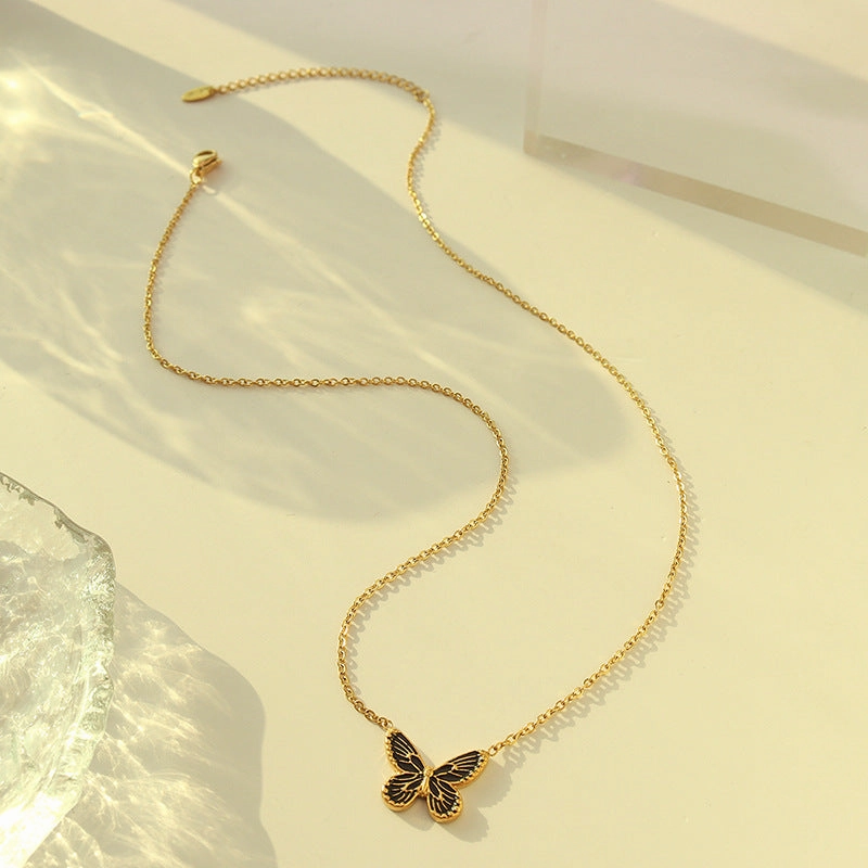 Wholesale Wavy Pattern Butterfly Distressed Pendant Titanium Steel Gold Plated Necklaces