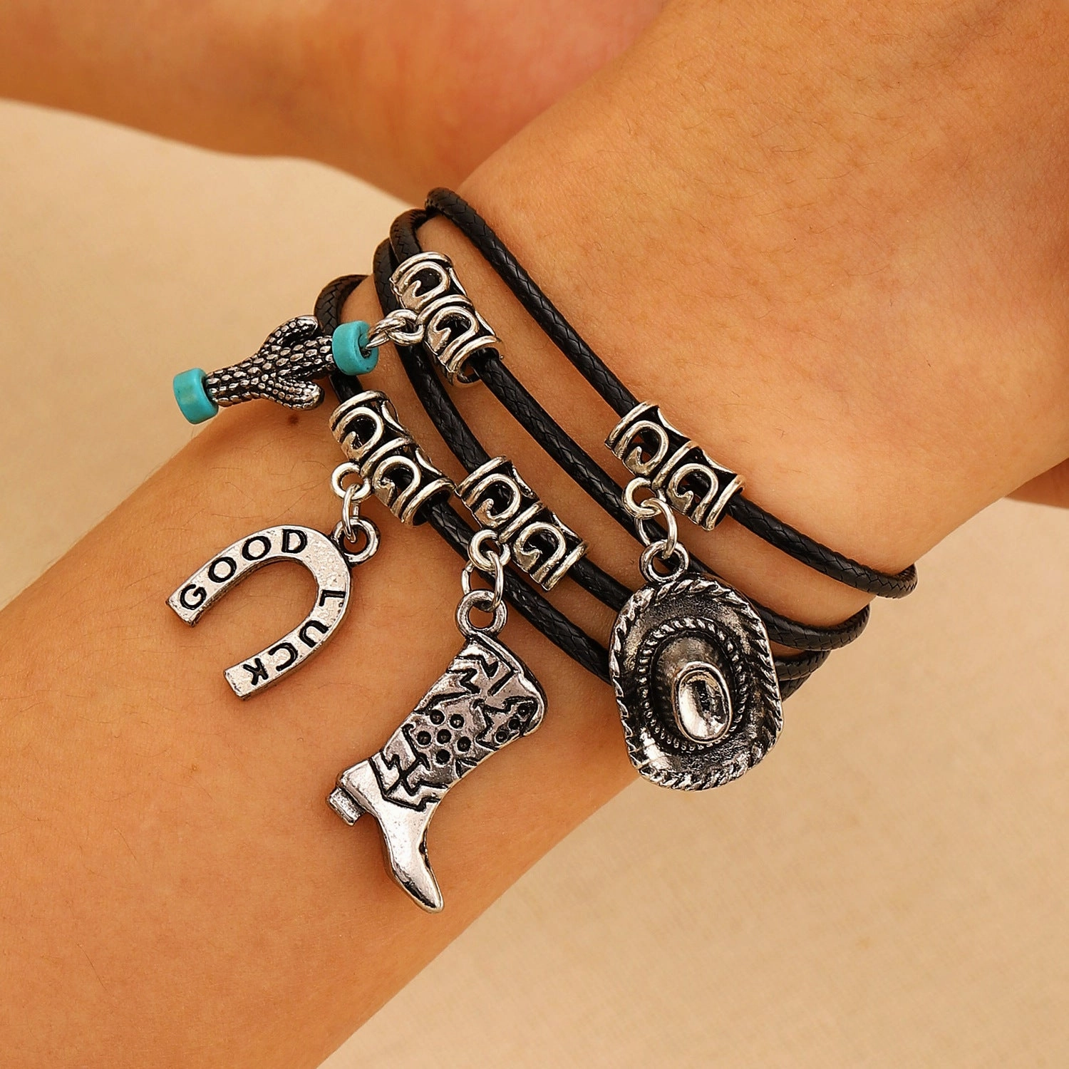 Wholesale Western Cowboy Multi-layered Vintage Boots Horseshoe Necklace
