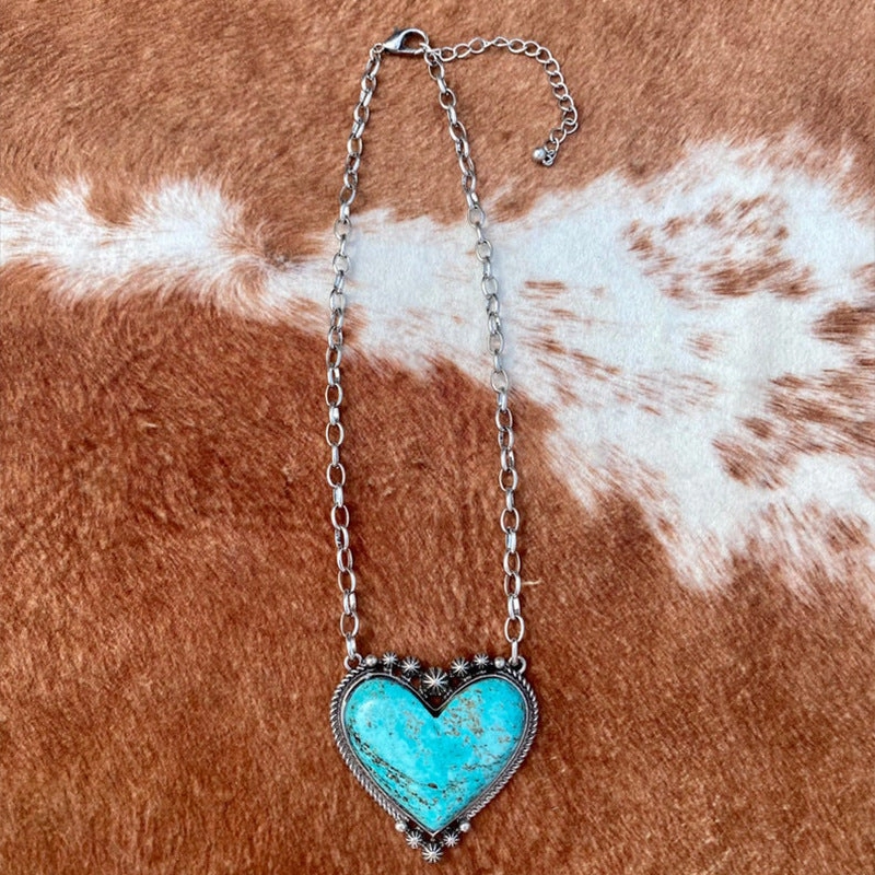 Wholesale Western style peach heart turquoise exaggerated big heart clavicle necklace